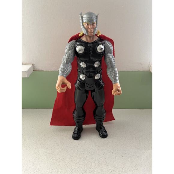 2013 Marvel Avengers Titan Hero Series Thor 12 Inch Action Figure - Picture 2 of 6
